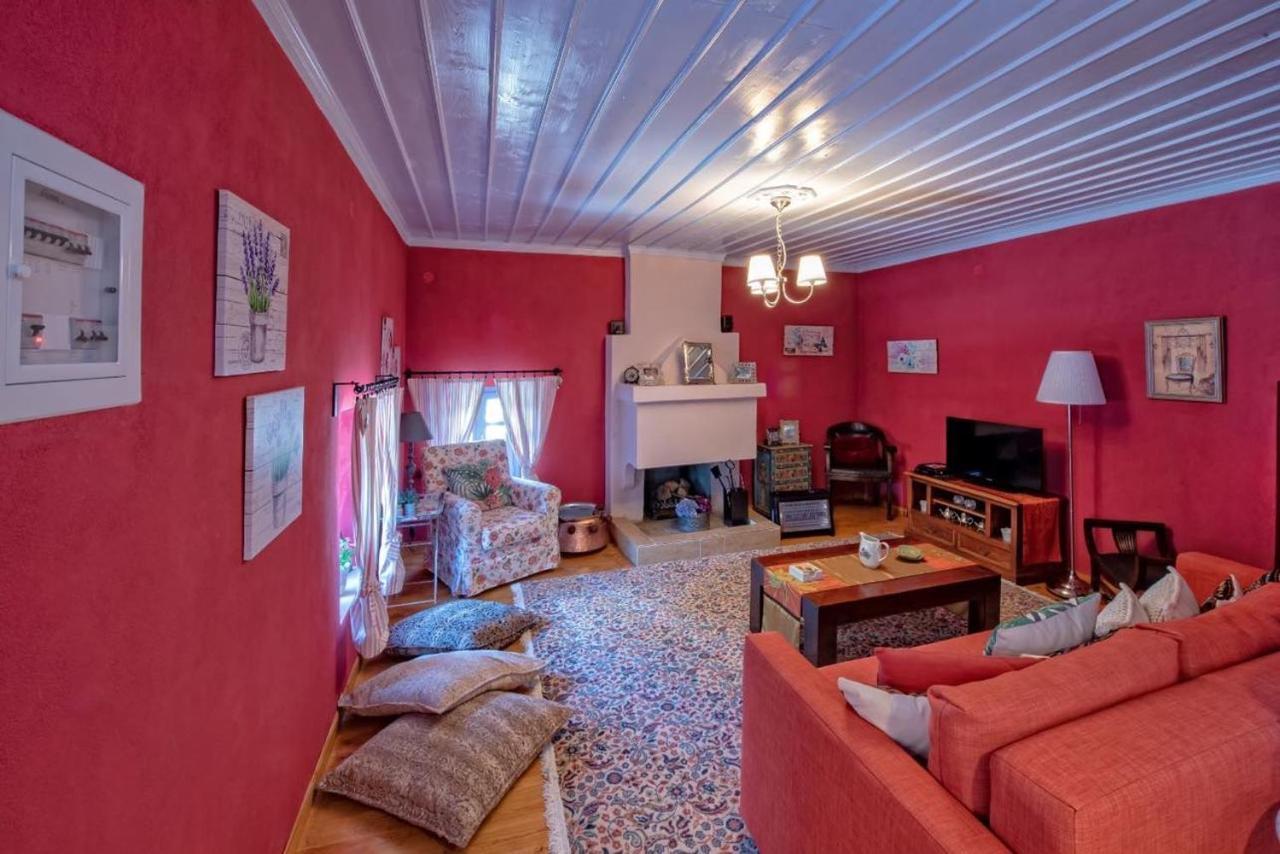 Minodora'S Guesthouse Dikorfo ภายนอก รูปภาพ