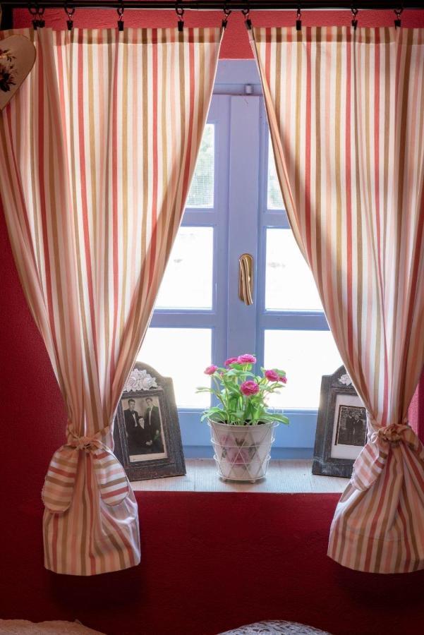 Minodora'S Guesthouse Dikorfo ภายนอก รูปภาพ