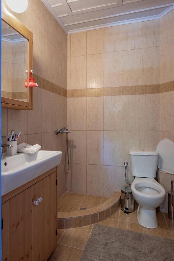 Minodora'S Guesthouse Dikorfo ภายนอก รูปภาพ